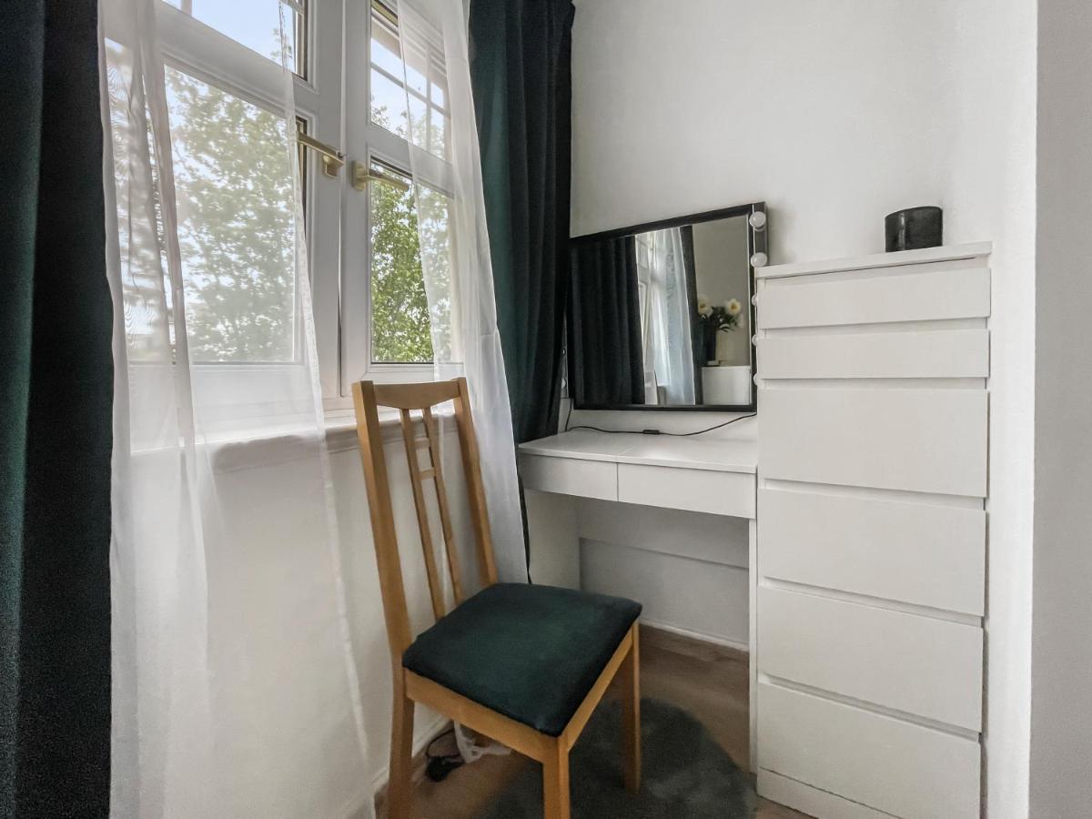 Comfortable 2 Bedroom Flat In The City Centre Edinburgh Exterior photo